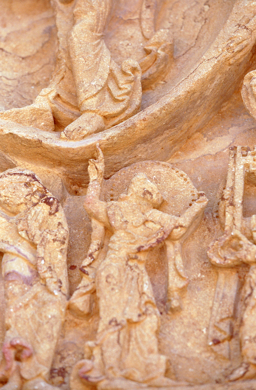 FR-Montceaux_l_Etoile-Saints_Pierre_et_Paul-7314-0004.jpg