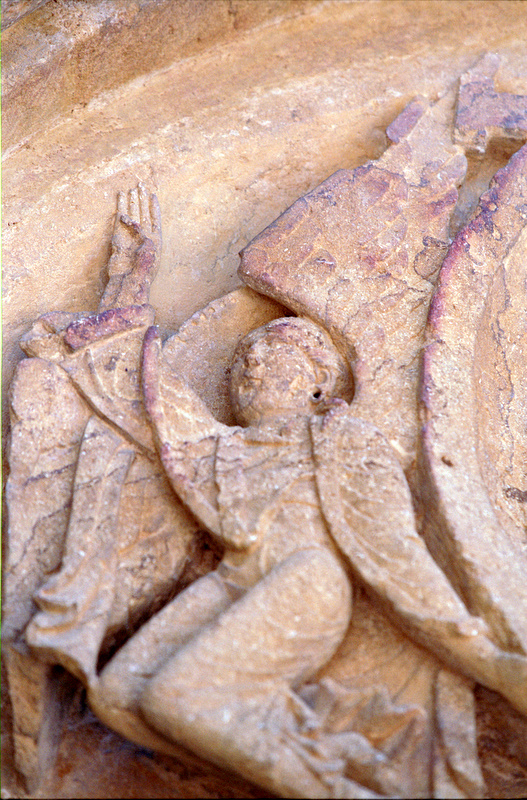 FR-Montceaux_l_Etoile-Saints_Pierre_et_Paul-7314-0008.jpg