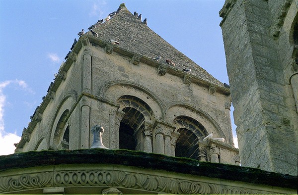 Notre Dame de Morienval