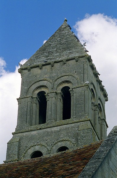 Notre Dame de Morienval