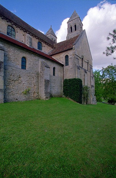 Notre Dame de Morienval