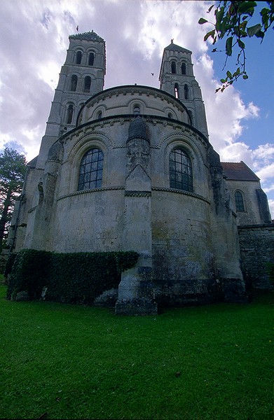 Notre Dame de Morienval