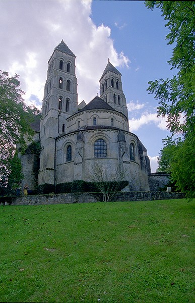 Notre Dame de Morienval