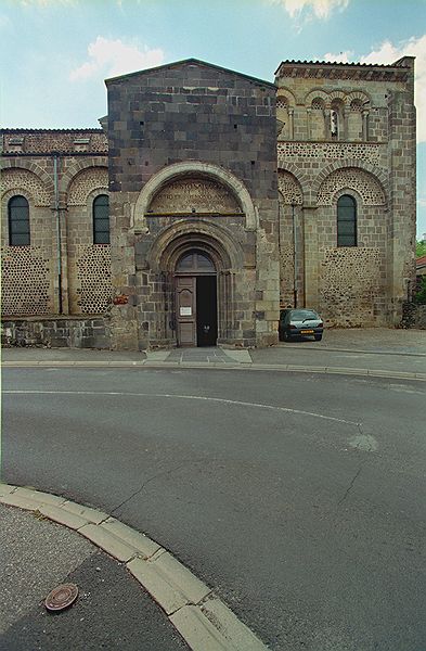 FR-Mozac-Saint_Pierre-4641-0036.jpg