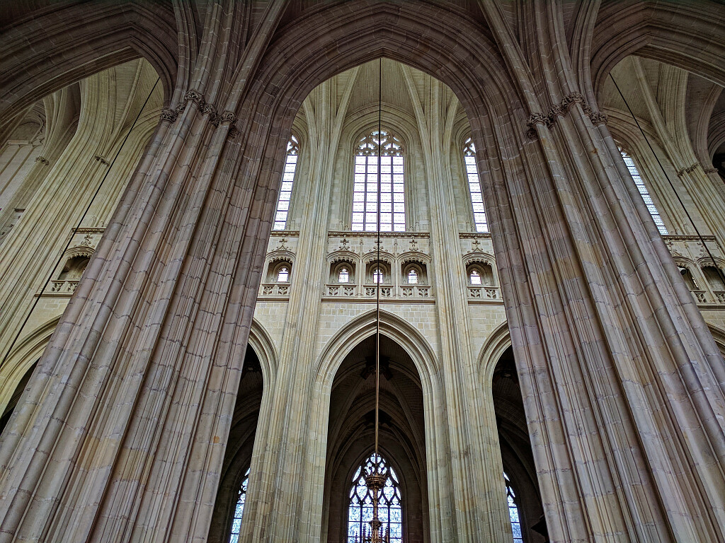 FR-Nantes-Saint_Pierre_et_Saint_Paul-IMG_20170405_121509_DxO.jpg