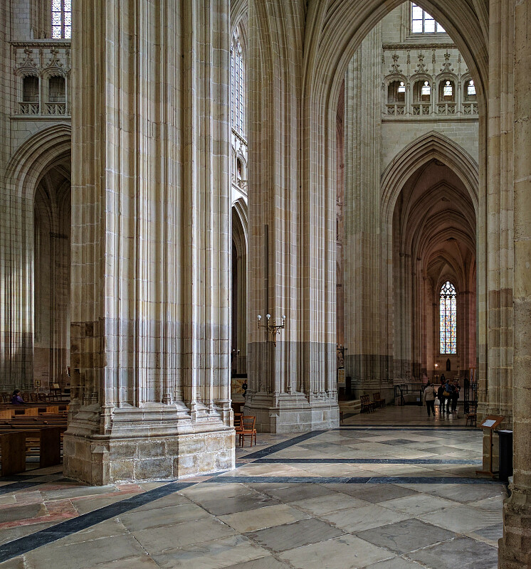 FR-Nantes-Saint_Pierre_et_Saint_Paul-IMG_20170405_121519_DxO.jpg