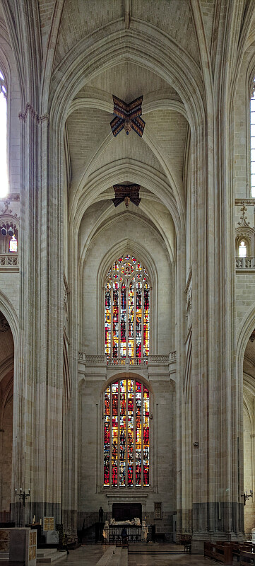 FR-Nantes-Saint_Pierre_et_Saint_Paul-IMG_20170405_122020_DxO.jpg