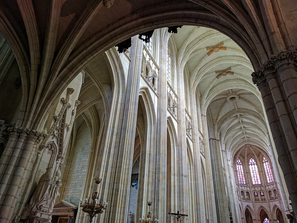 FR-Nantes-Saint_Pierre_et_Saint_Paul-IMG_20170405_122237_DxO.jpg