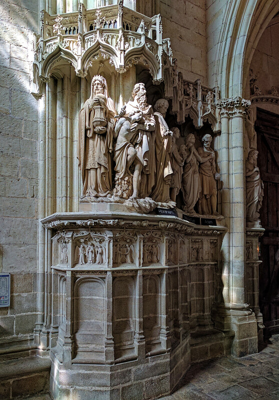 FR-Nantes-Saint_Pierre_et_Saint_Paul-IMG_20170405_122432_DxO.jpg