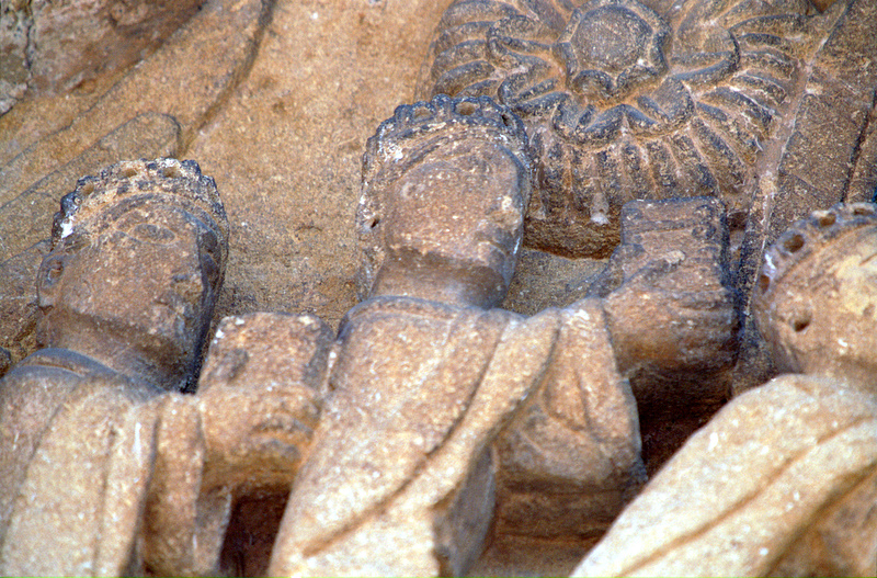 FR-Neuilly_en_Donjon-Sainte_Marie_Madeleine-7314-0025.jpg