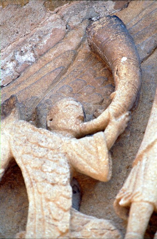 FR-Neuilly_en_Donjon-Sainte_Marie_Madeleine-7314-0026.jpg