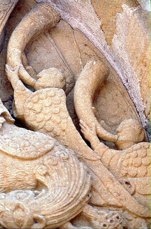 FR-Neuilly_en_Donjon-Sainte_Marie_Madeleine-7314-0028.jpg