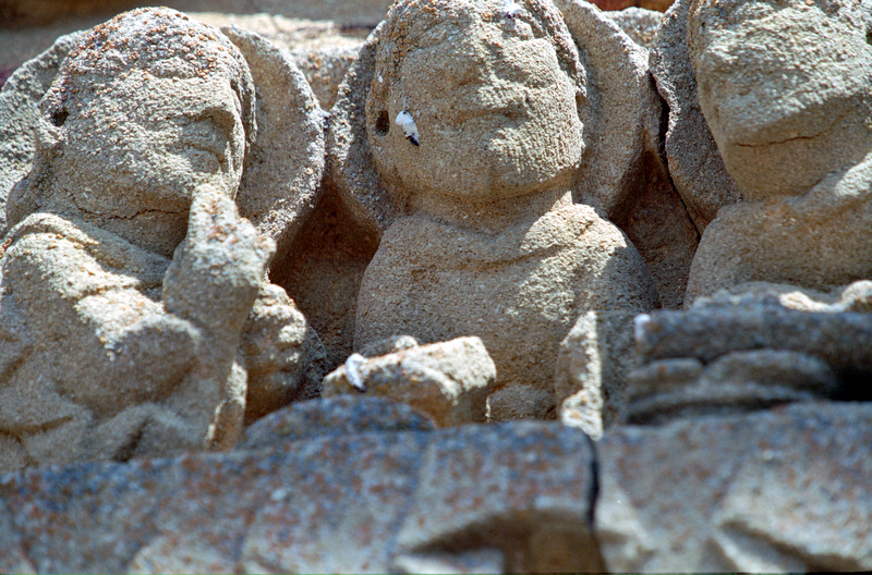 FR-Neuilly_en_Donjon-Sainte_Marie_Madeleine-7314-0034.jpg