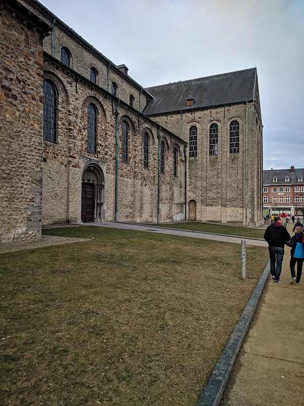 FR-Nivelles-Sainte_Gertrude-IMG_20180303_171416_DxO.jpg