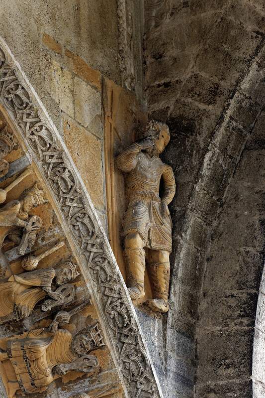 FR-Oloron_Sainte_Marie-Sainte_Marie_d_Oloron-E6D_2021-07-31_4667.jpg