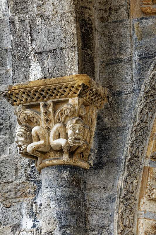 FR-Oloron_Sainte_Marie-Sainte_Marie_d_Oloron-E6D_2021-07-31_4673.jpg