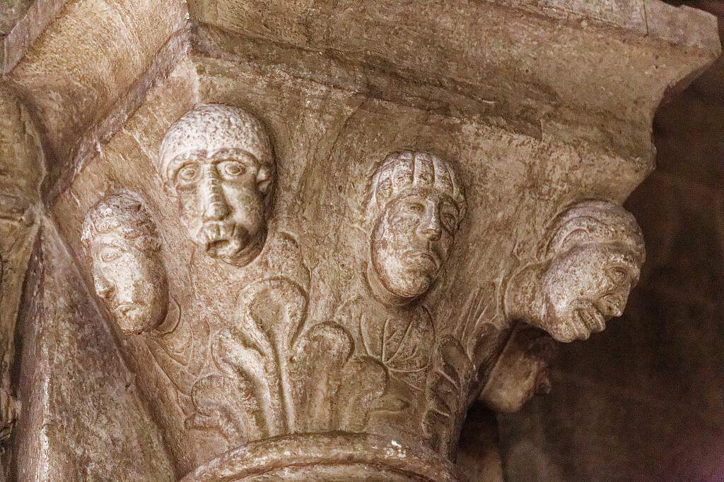 FR-Oloron_Sainte_Marie-Sainte_Marie_d_Oloron-E6D_2021-07-31_4691.jpg