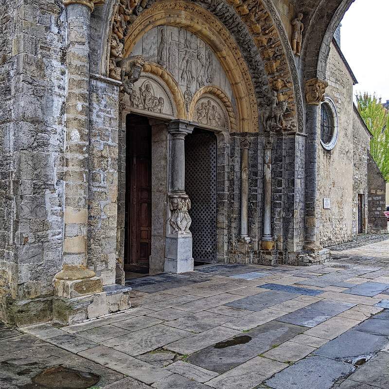 FR-Oloron_Sainte_Marie-Sainte_Marie_d_Oloron-GEN_2023-01-06_0000.jpg