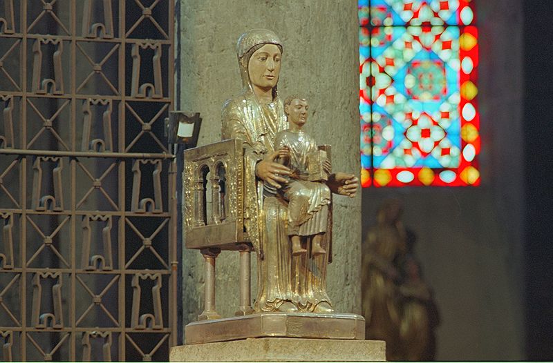 FR-Orcival-Notre_Dame-4667-0013.jpg