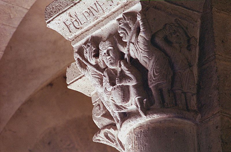 FR-Orcival-Notre_Dame-4681-0008.jpg
