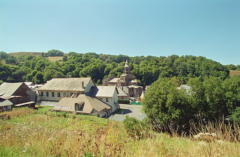 FR-Orcival-Notre_Dame-4712-0007.jpg