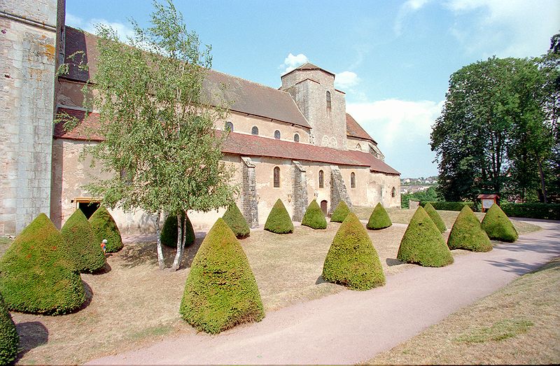 FR-Perrecy_les_Forges-Saint_Pierre_et_Saint_Benoit-7311-0002.jpg