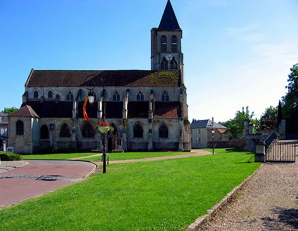 FR-Precy-Saint_Pierre_et_Saint_Paul-a80_2004-06-06_0.jpg