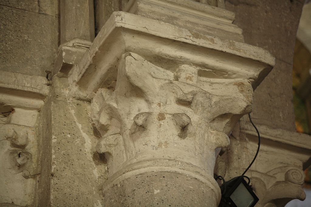 FR-Saint_Chef-Notre_Dame-E5D_2011-08-11_1696.jpg