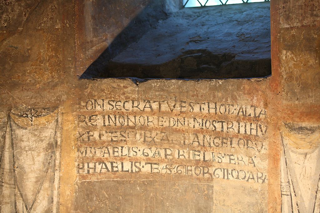 FR-Saint_Chef-Notre_Dame-E5D_2011-08-11_1757.jpg
