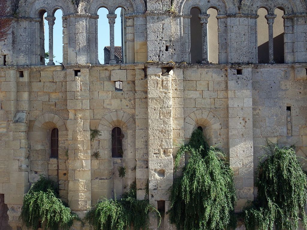 Collégiale et chapelle de la Trinité de Saint Emilion 