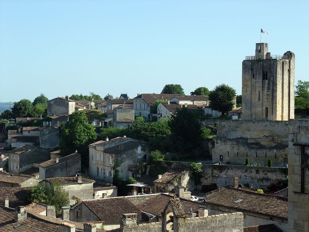 Collégiale et chapelle de la Trinité de Saint Emilion 