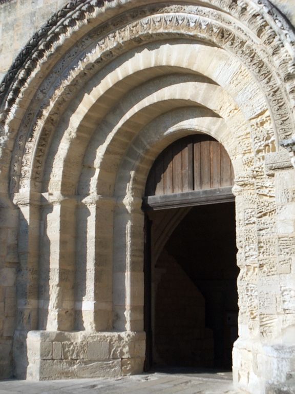 Collégiale et chapelle de la Trinité de Saint Emilion 