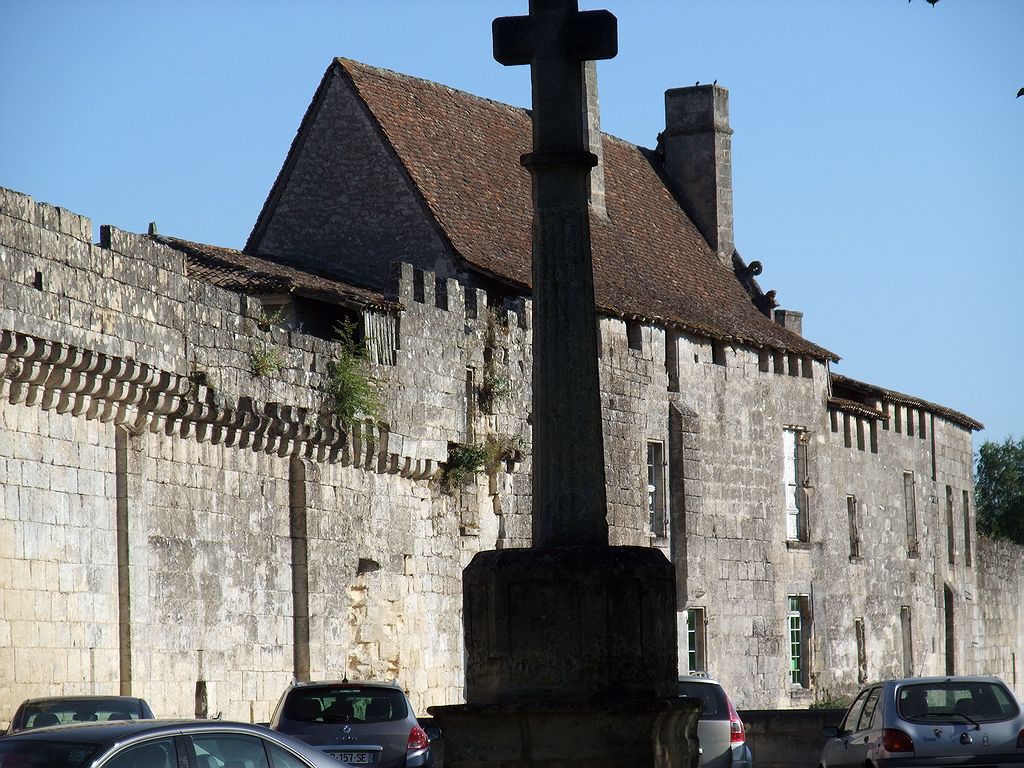 Collégiale et chapelle de la Trinité de Saint Emilion 