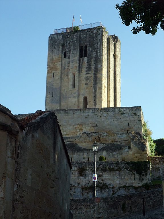 Collégiale et chapelle de la Trinité de Saint Emilion 