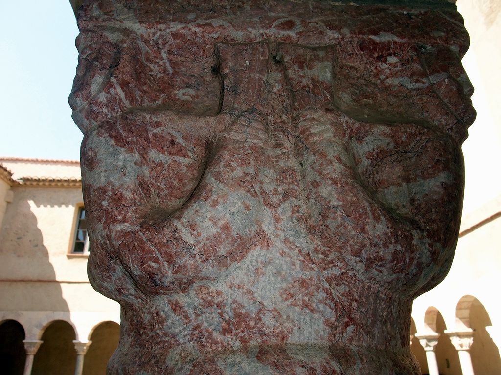 FR-Saint_Genis_des_fontaines-Saint_Michel-f100_2008-08-16_2241_pt.jpg