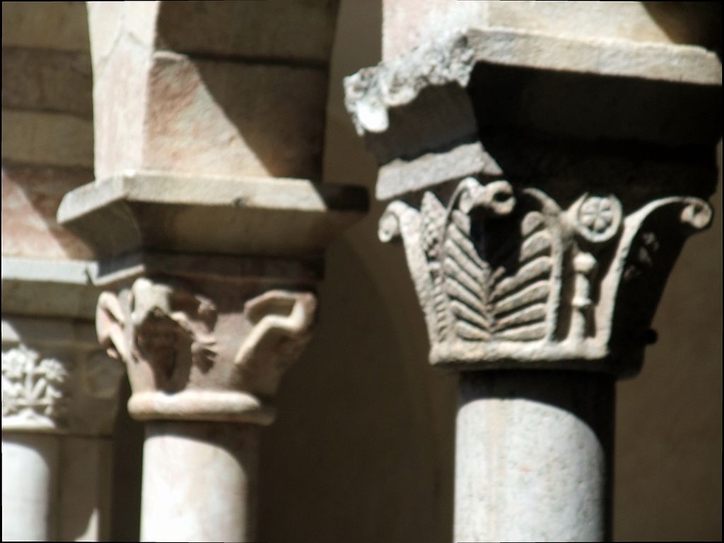FR-Saint_Genis_des_fontaines-Saint_Michel-f100_2008-08-16_2247_pt.jpg