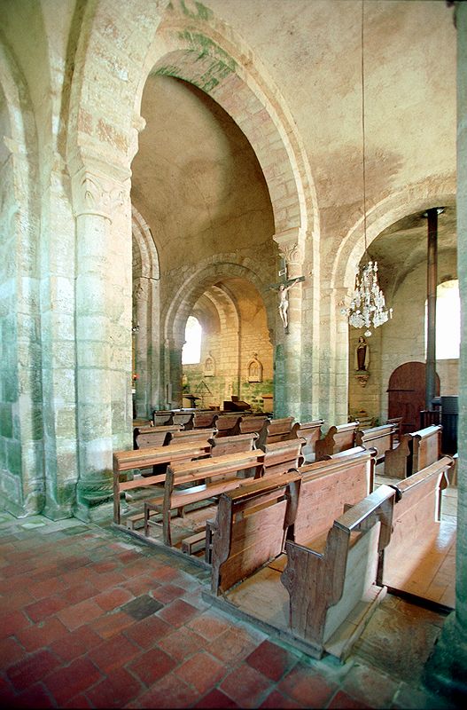 FR-Saint_Germain_en_Brionnais-Saint_Germain-7303-0015.jpg