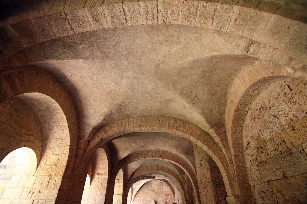 FR-Saint_Guilhem_le-Desert-Gellone-E5D_2011-07-15_0886.jpg