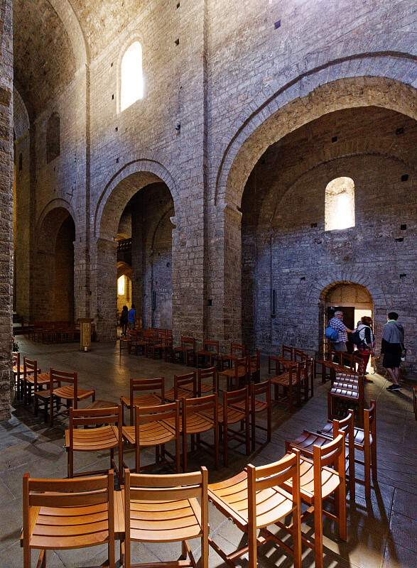 FR-Saint_Guilhem_le-Desert-Gellone-E6D_2019-07-31_4150.jpg