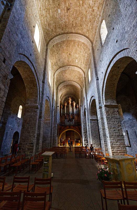 FR-Saint_Guilhem_le-Desert-Gellone-E6D_2019-07-31_4162.jpg