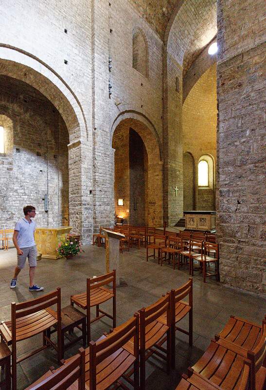 FR-Saint_Guilhem_le-Desert-Gellone-E6D_2019-07-31_4164.jpg