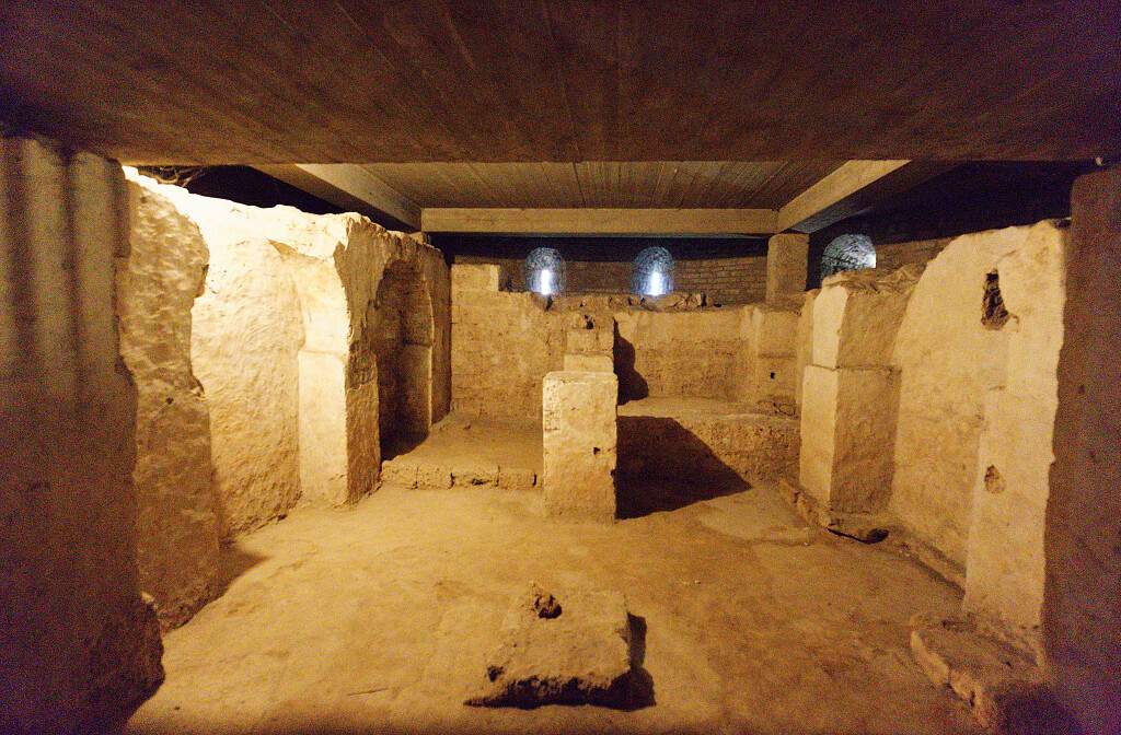 FR-Saint_Guilhem_le-Desert-Gellone-E6D_2019-07-31_4165.jpg