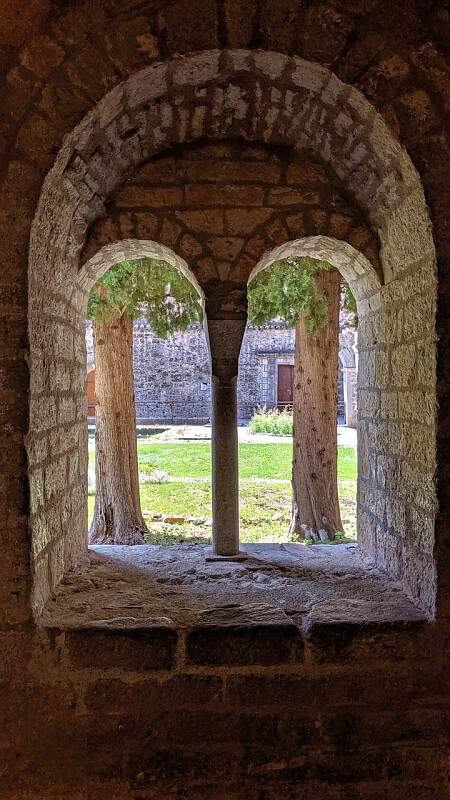 FR-Saint_Guilhem_le-Desert-Gellone-IMG_20190731_134123_DxO.jpg