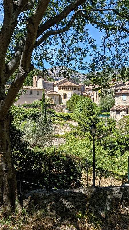 FR-Saint_Guilhem_le-Desert-Gellone-IMG_20190731_140600_DxO.jpg
