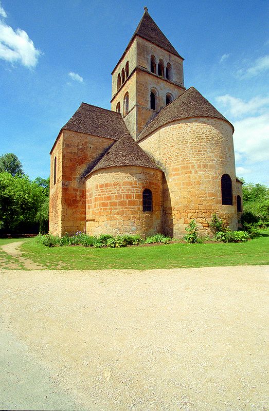 FR-Saint_Leon_sur_Vezere-Saint_Leon-9044-0004.jpg