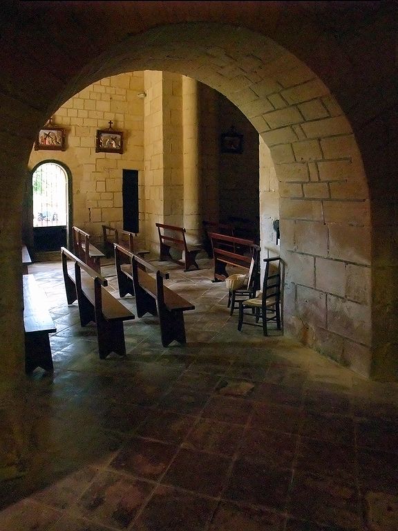FR-Sainte_Croix-Sainte_Croix_de_Beaumont-f100_2009-07-16-162239_5546_pt.jpg