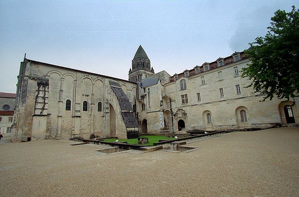 Abbaye aux Dames de Saintes