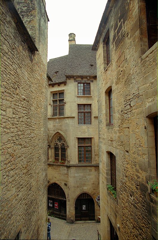 FR-Sarlat-Saint_Sardos-9118-0037.jpg
