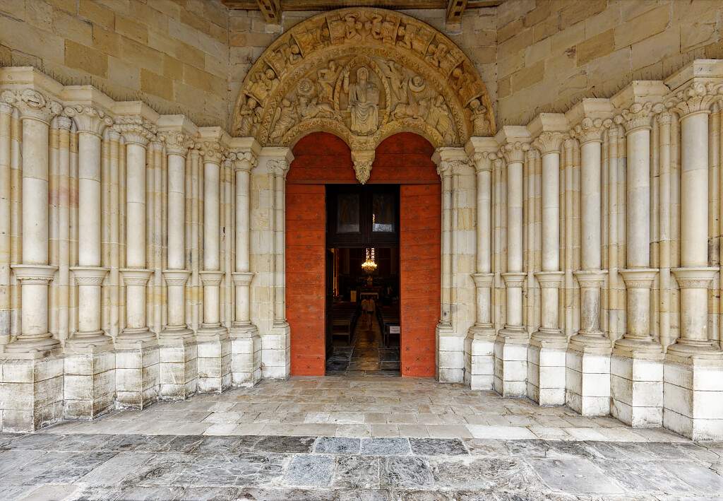 FR-Sauveterre_de_Bearn-Saint_Andre-E6D_2021-07-31_4627.jpg