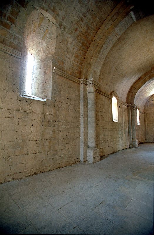 FR-Silvacane-Notre_Dame-7622-0004.jpg
